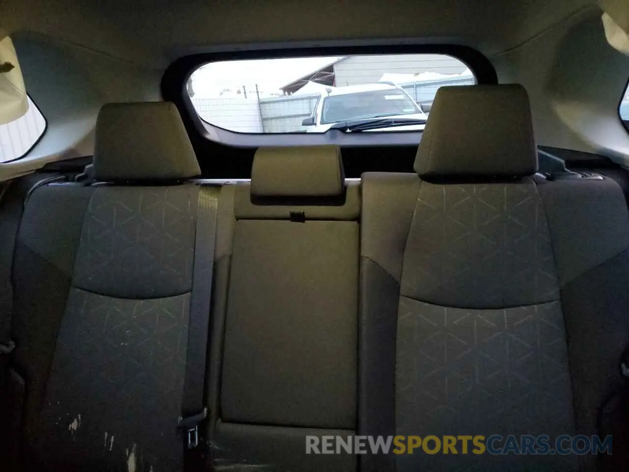 10 Photograph of a damaged car JTMRWRFV2RD271564 TOYOTA RAV4 2024