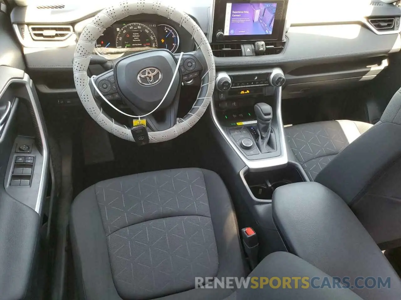 8 Photograph of a damaged car JTMRWRFV2RJ059717 TOYOTA RAV4 2024