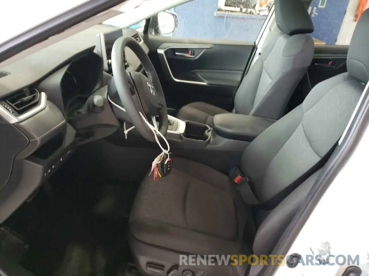 7 Photograph of a damaged car JTMRWRFV4RD240705 TOYOTA RAV4 2024