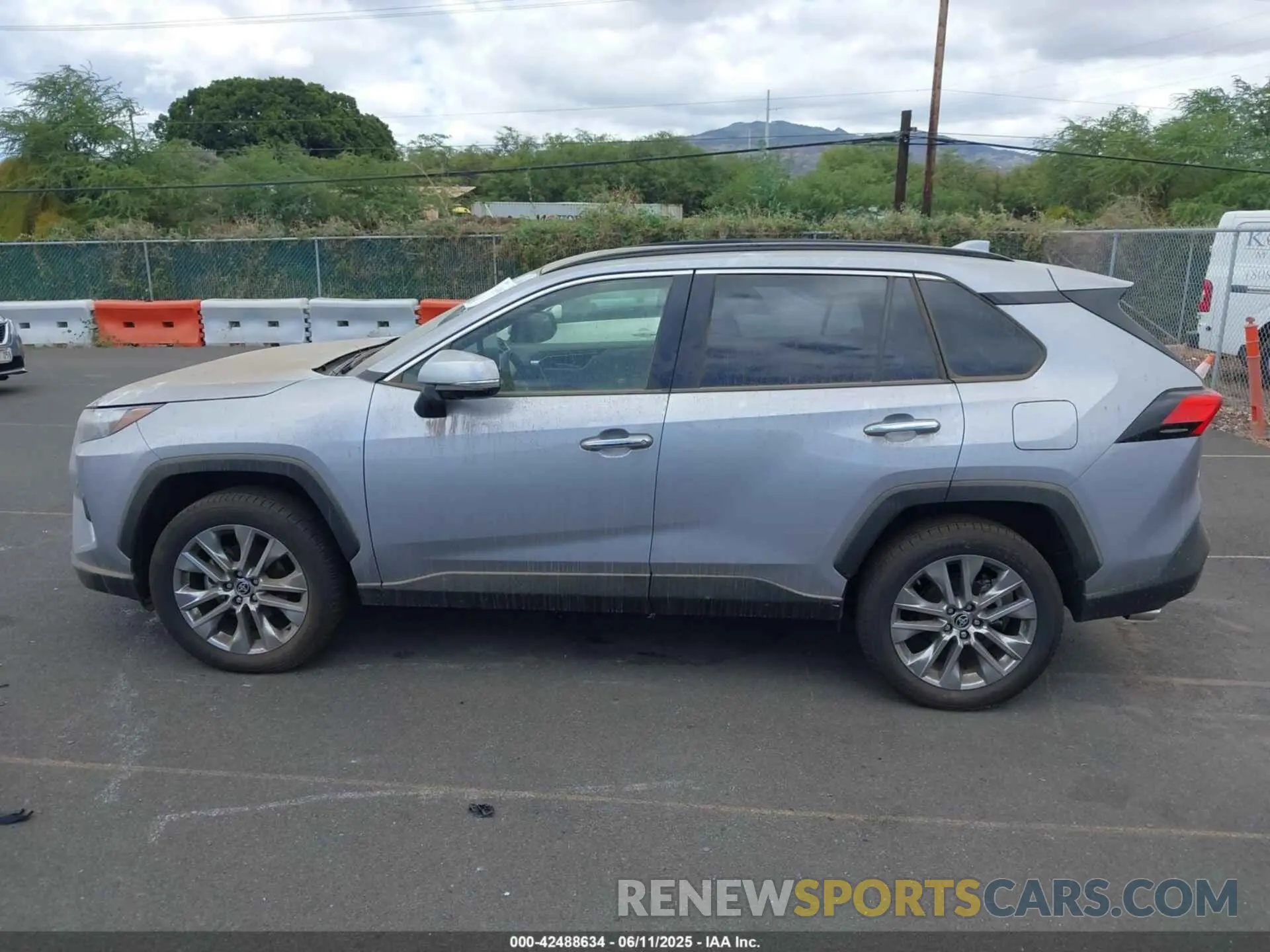 13 Photograph of a damaged car JTMY1RFV4RD122938 TOYOTA RAV4 2024