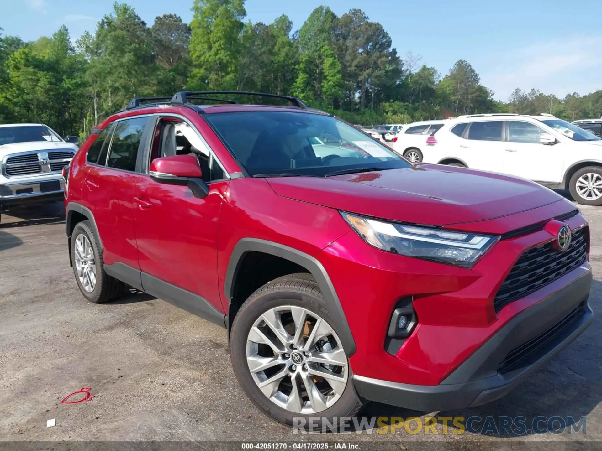 1 Photograph of a damaged car 2T3A1RFV1SW509912 TOYOTA RAV4 2025