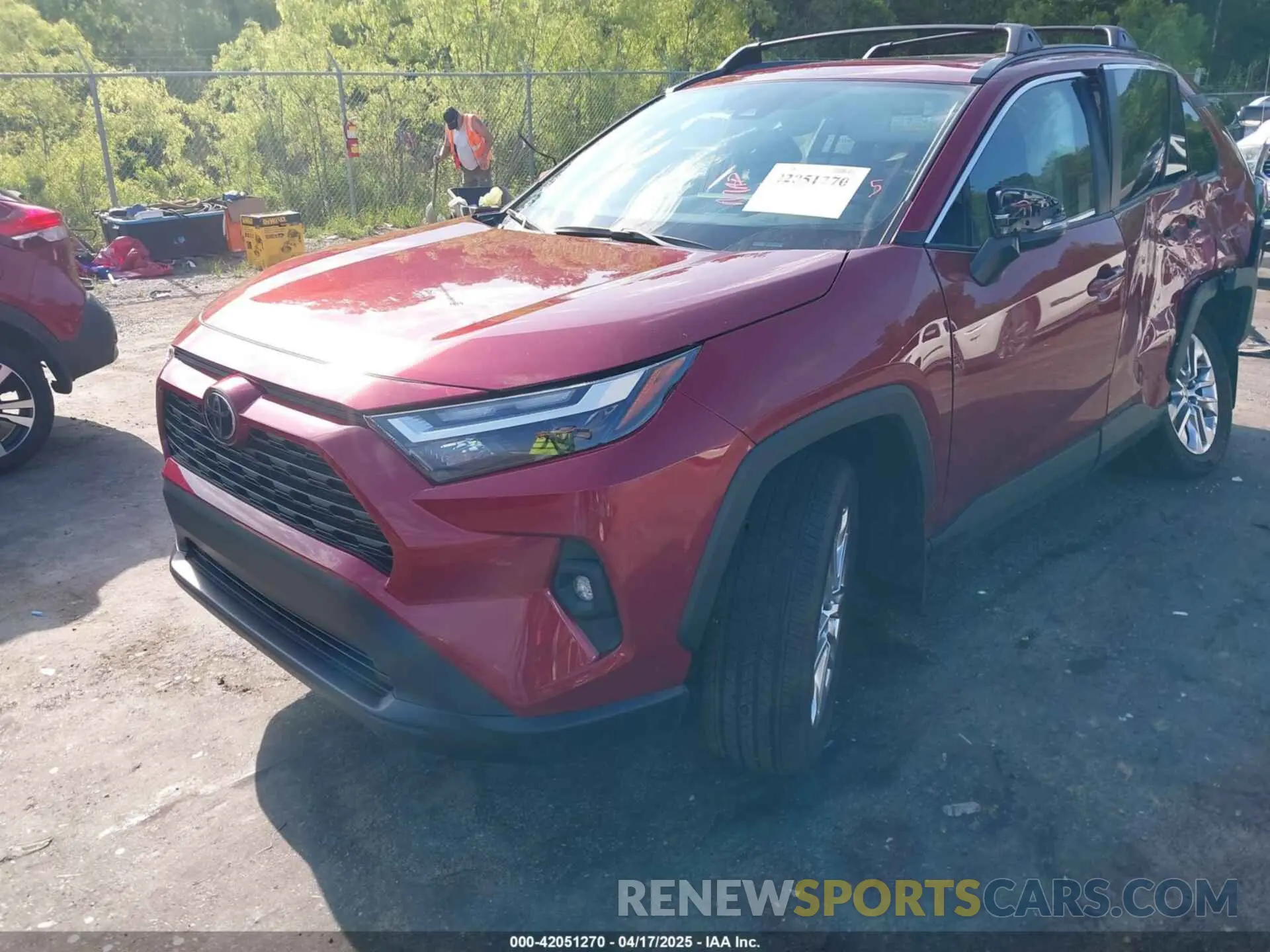 2 Photograph of a damaged car 2T3A1RFV1SW509912 TOYOTA RAV4 2025