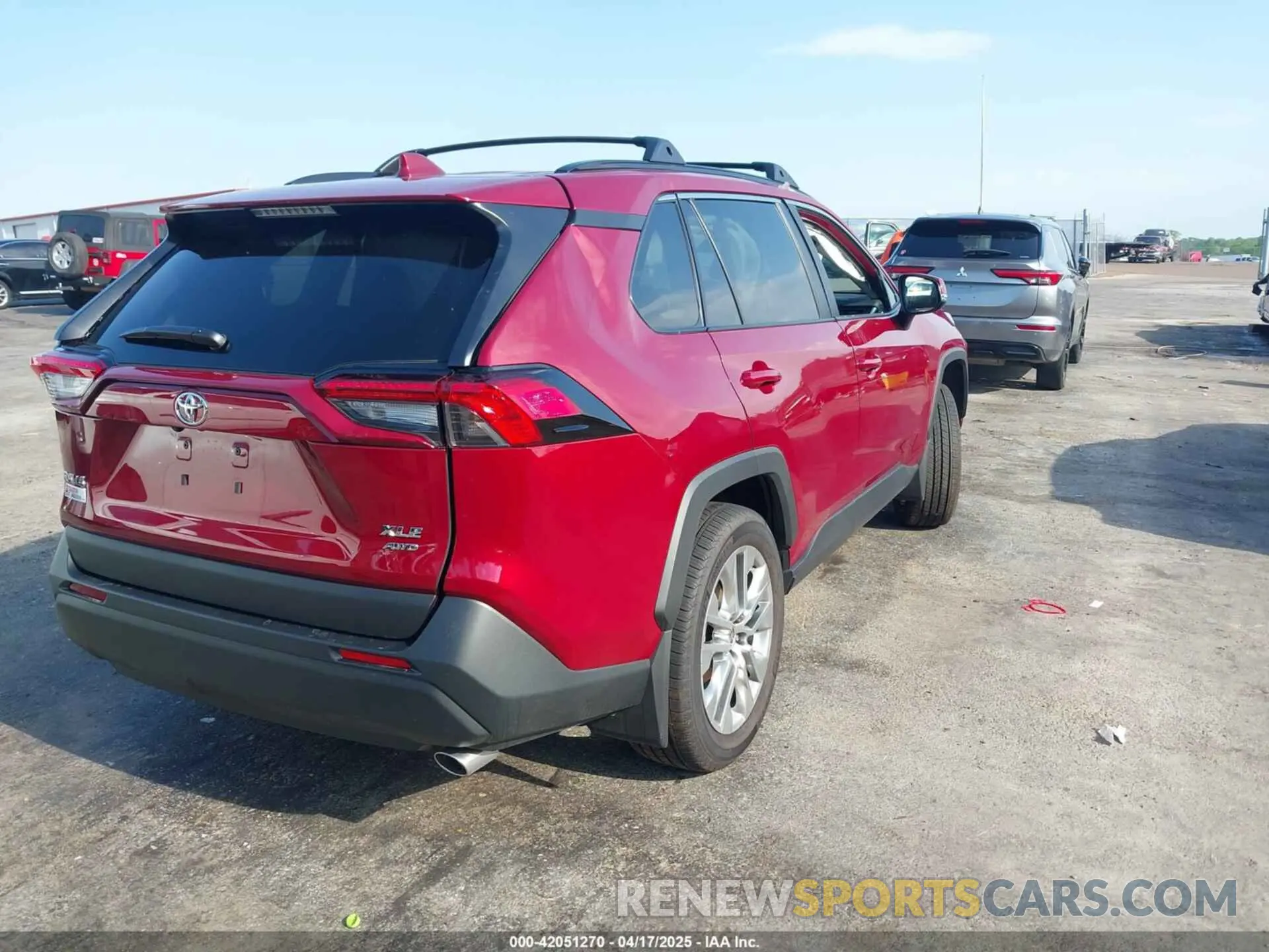 4 Photograph of a damaged car 2T3A1RFV1SW509912 TOYOTA RAV4 2025
