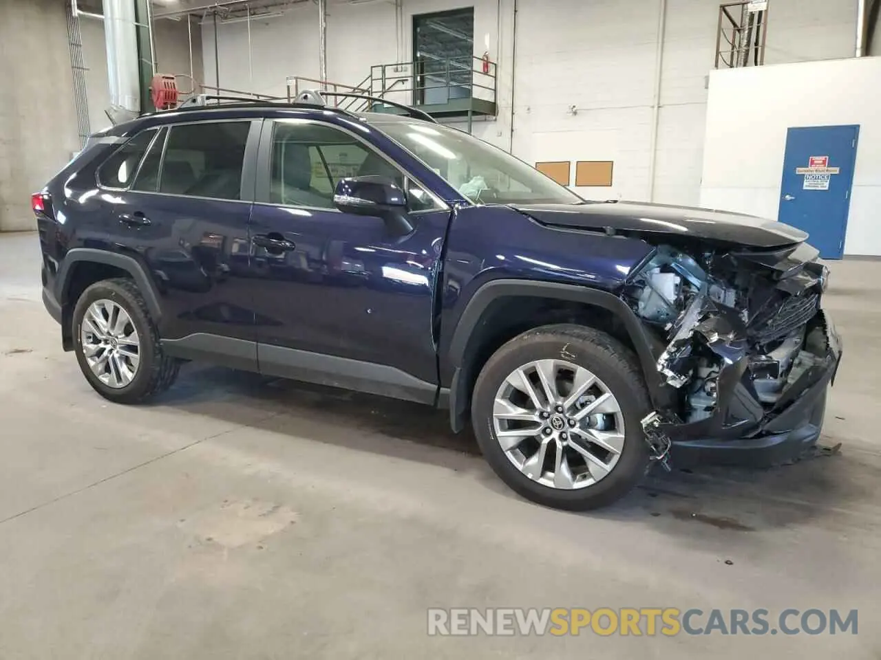 4 Photograph of a damaged car 2T3A1RFV3SW520863 TOYOTA RAV4 2025