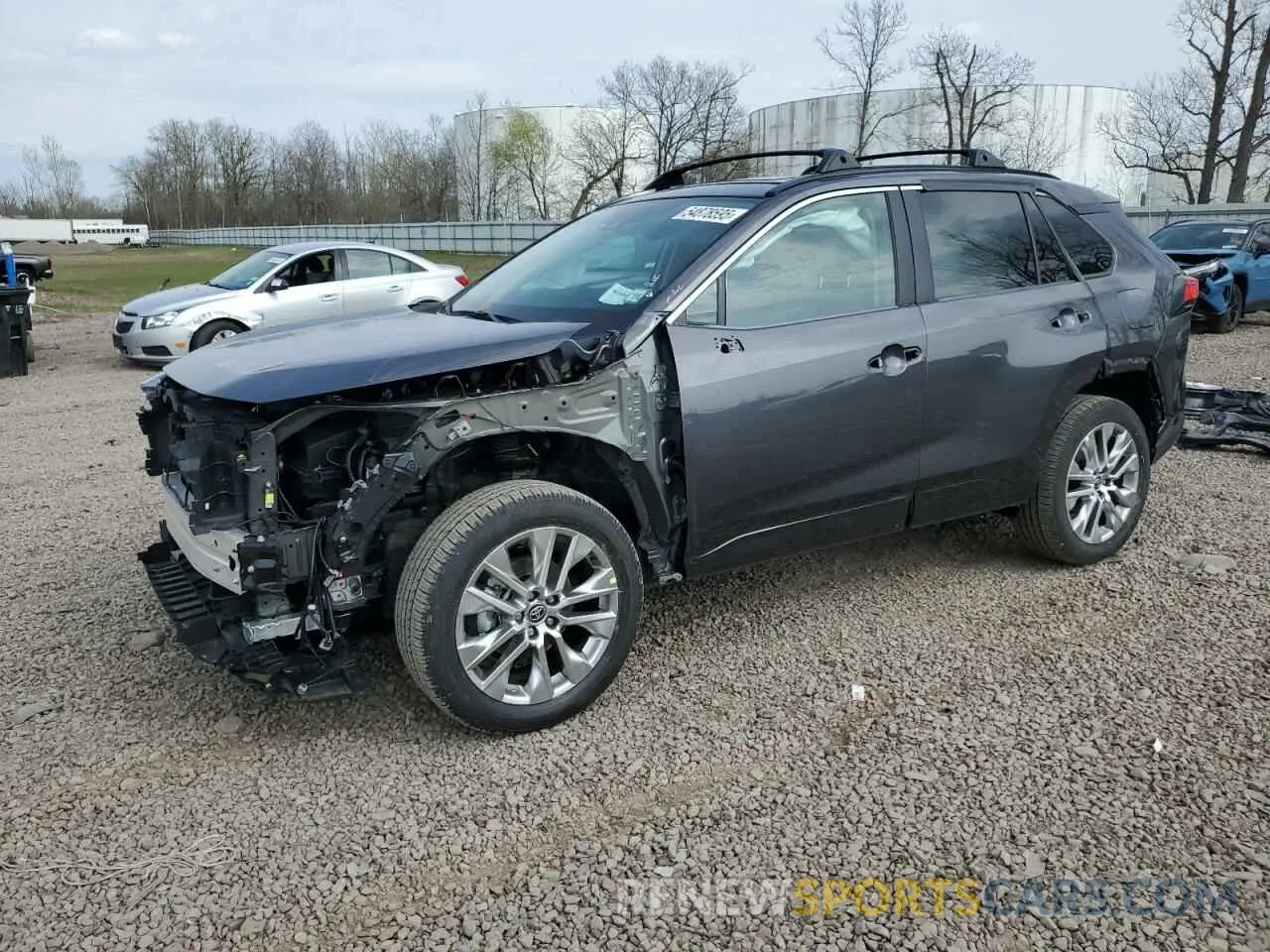 1 Photograph of a damaged car 2T3A1RFV6SC506604 TOYOTA RAV4 2025