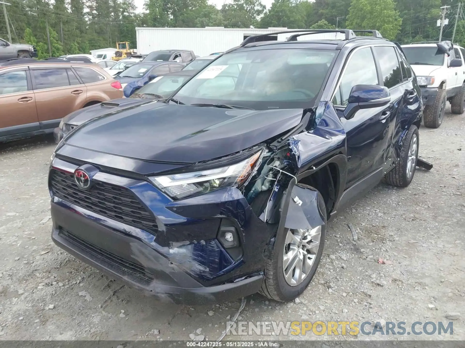2 Photograph of a damaged car 2T3A1RFV7SW514631 TOYOTA RAV4 2025