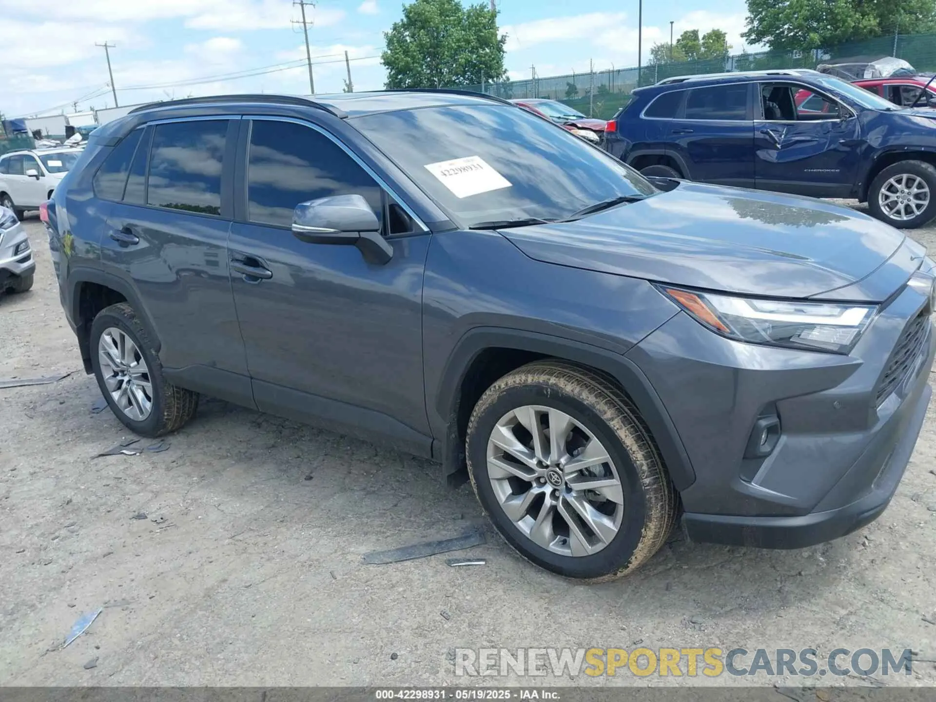 1 Photograph of a damaged car 2T3A1RFVXSC509876 TOYOTA RAV4 2025
