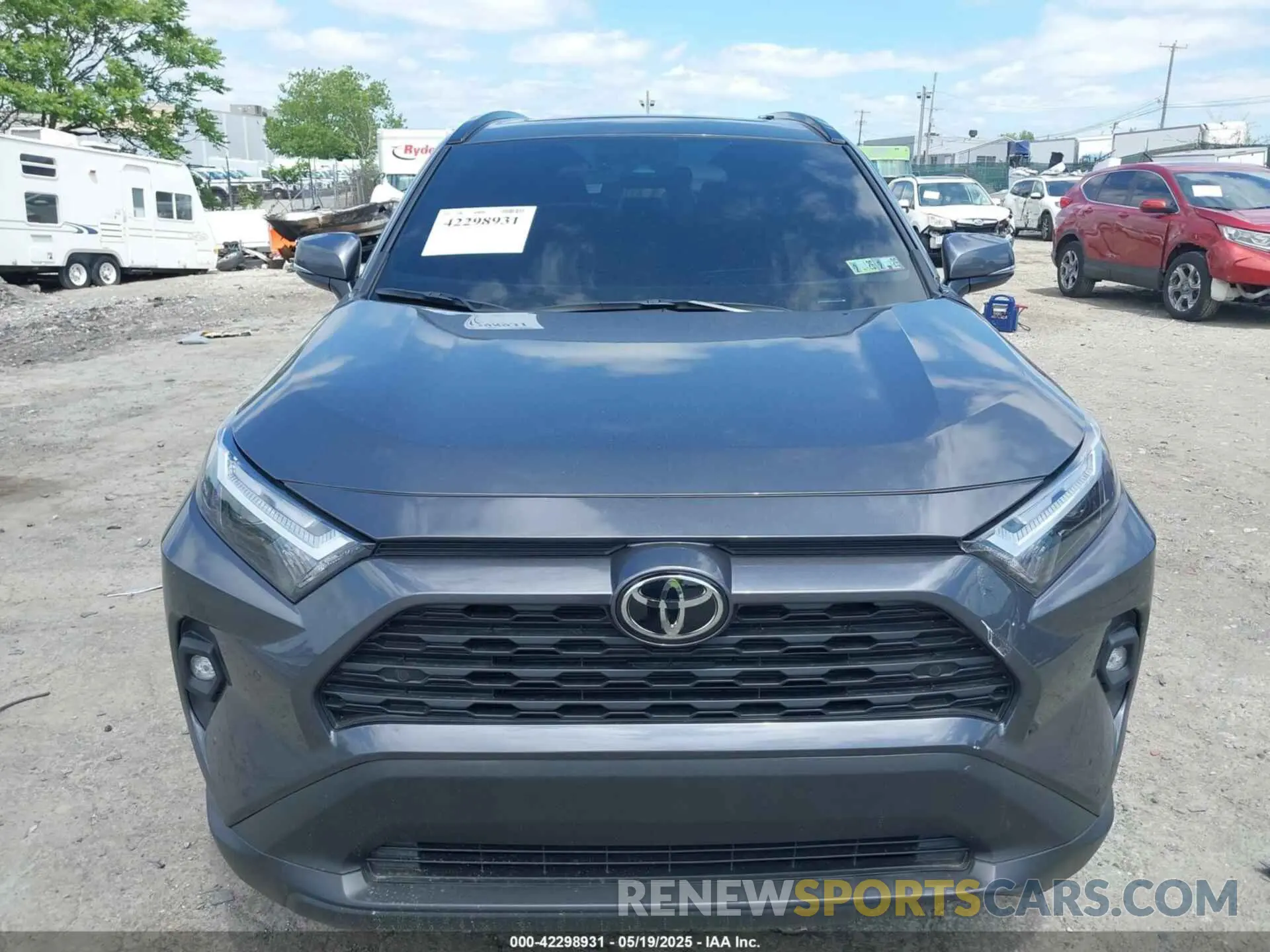 12 Photograph of a damaged car 2T3A1RFVXSC509876 TOYOTA RAV4 2025