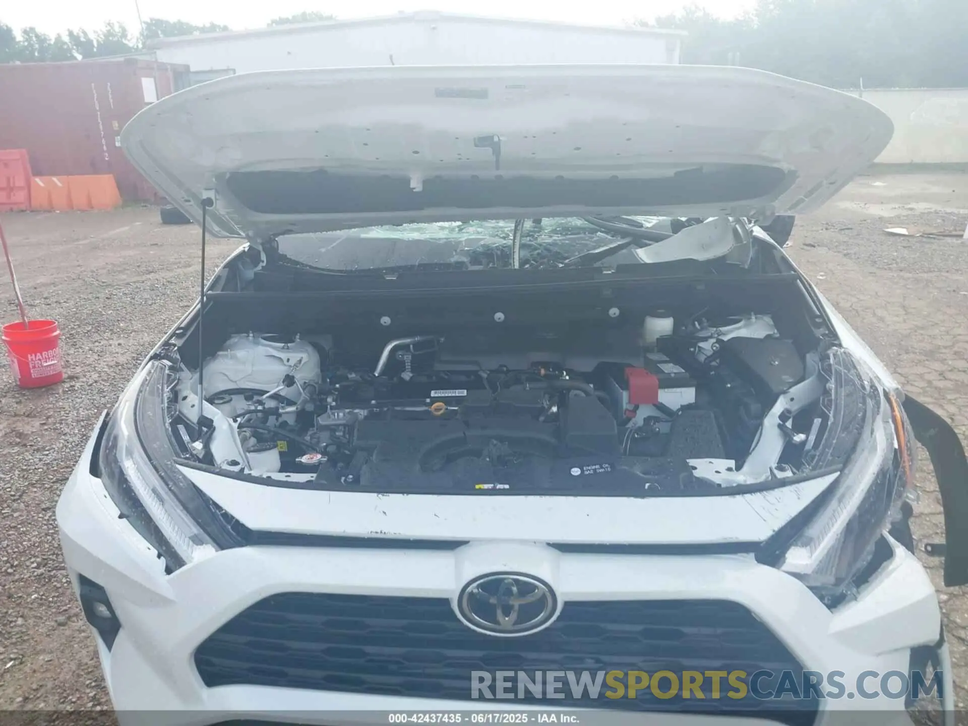 10 Photograph of a damaged car 2T3C1RFV1SW386749 TOYOTA RAV4 2025