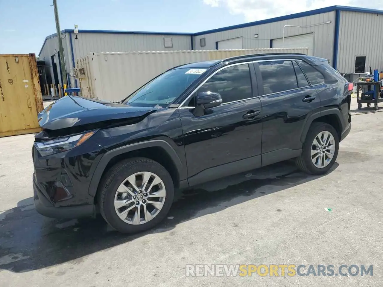 1 Photograph of a damaged car 2T3C1RFV5SW372661 TOYOTA RAV4 2025