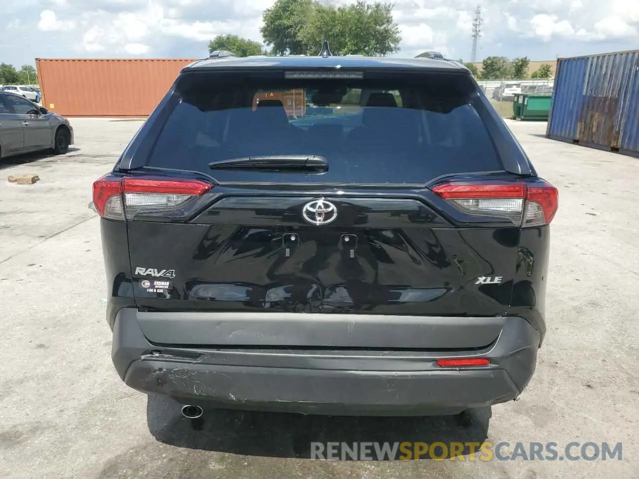 6 Photograph of a damaged car 2T3C1RFV5SW372661 TOYOTA RAV4 2025
