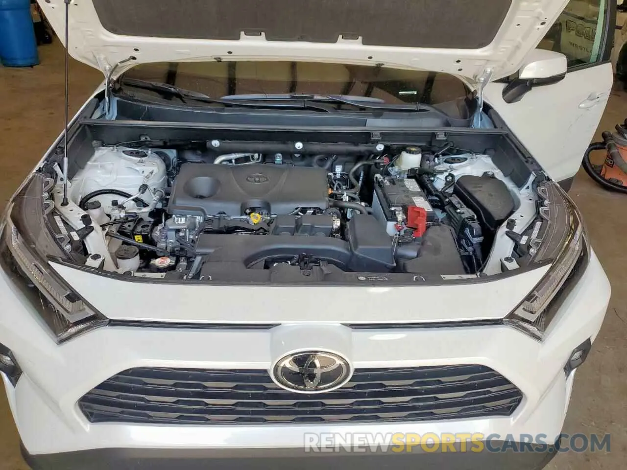 11 Photograph of a damaged car 2T3C1RFV9SW367432 TOYOTA RAV4 2025
