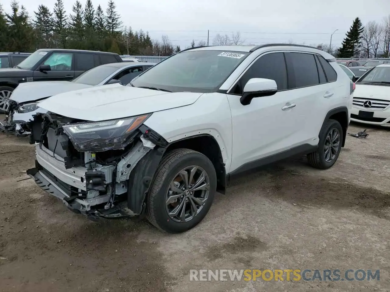 1 Photograph of a damaged car 2T3DWRFV3SW257059 TOYOTA RAV4 2025