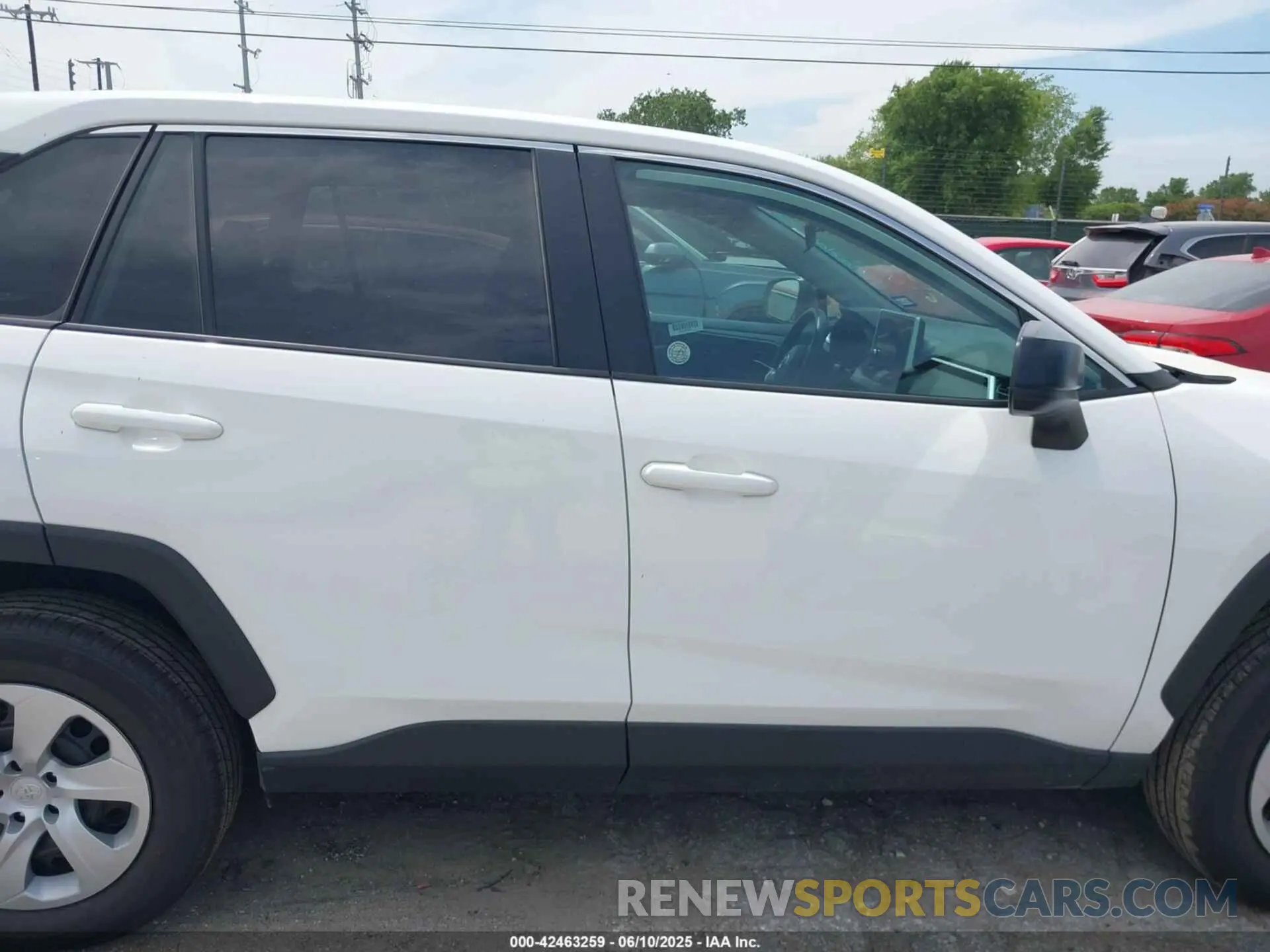 13 Photograph of a damaged car 2T3F1RFV2SW526465 TOYOTA RAV4 2025