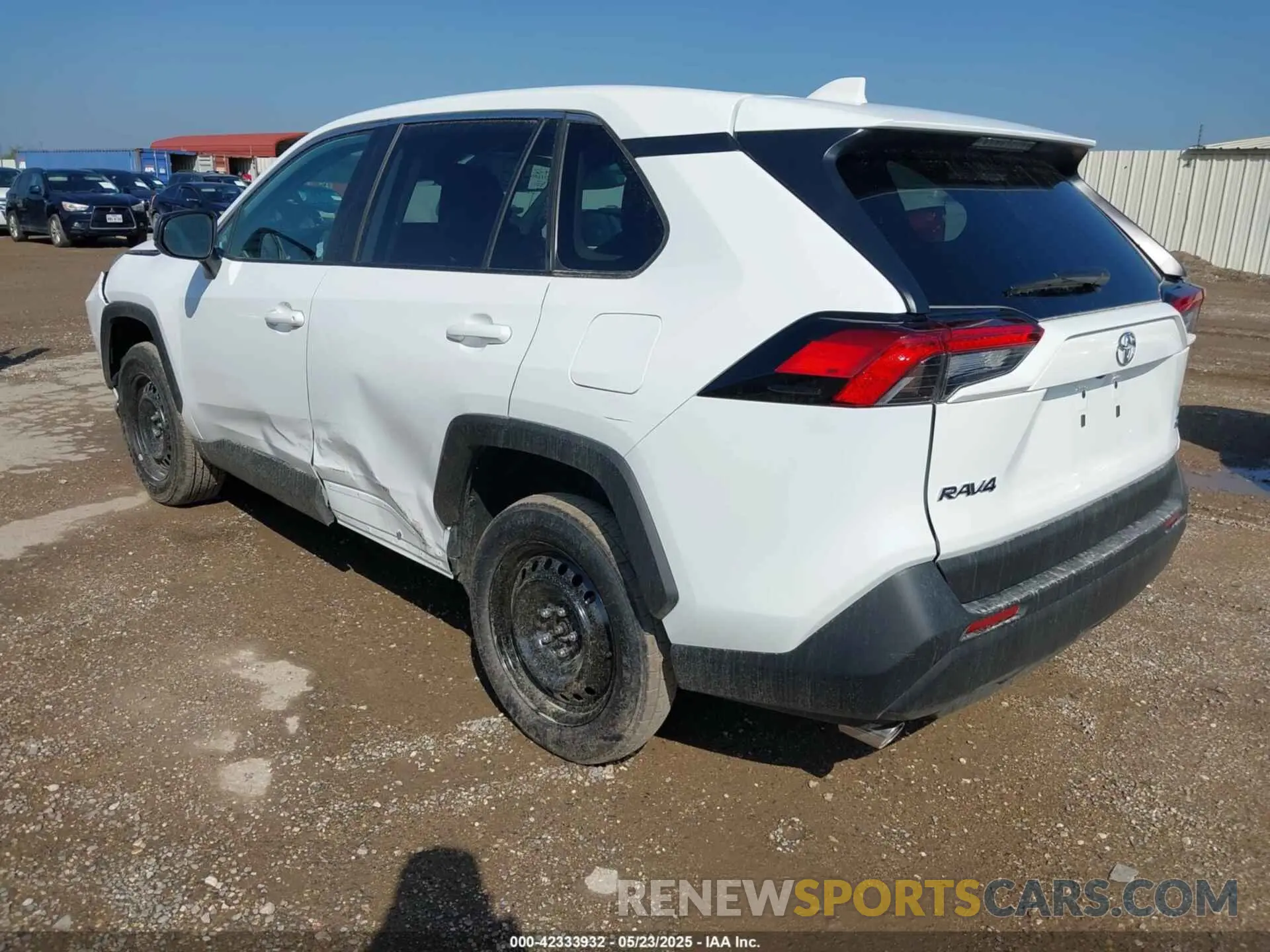 3 Photograph of a damaged car 2T3F1RFV5SW527044 TOYOTA RAV4 2025