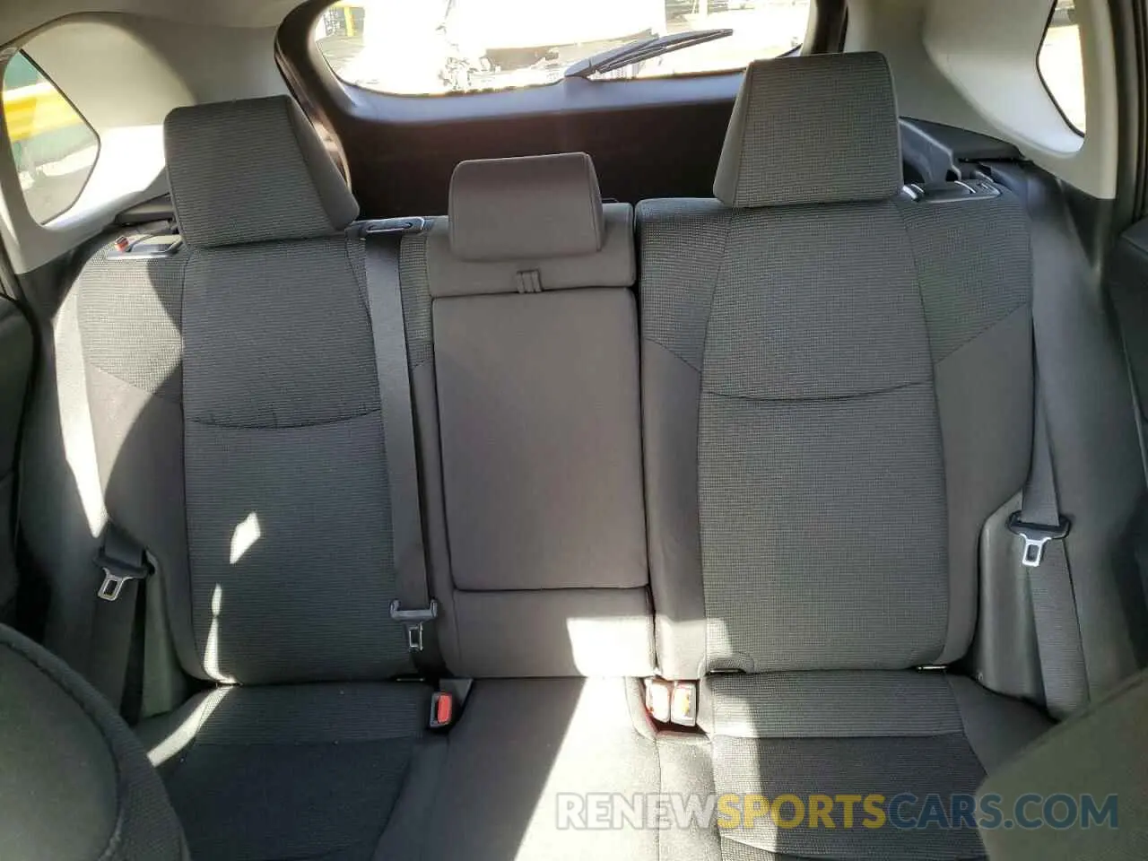 10 Photograph of a damaged car 2T3F1RFV7SC496610 TOYOTA RAV4 2025