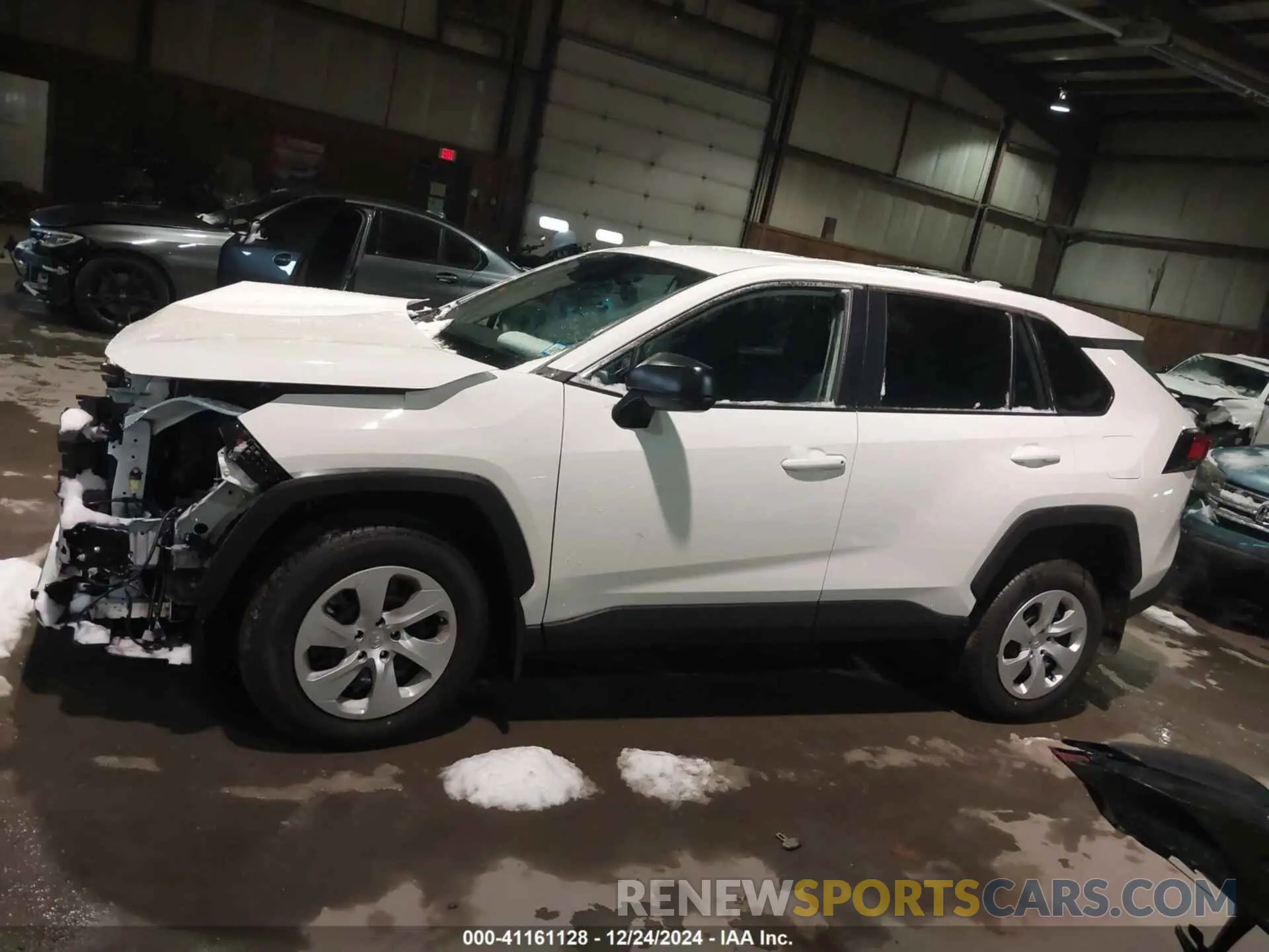 15 Photograph of a damaged car 2T3F1RFV9SC491134 TOYOTA RAV4 2025