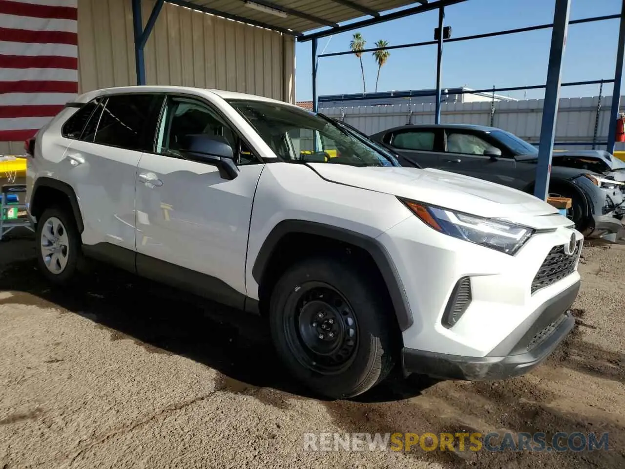 4 Photograph of a damaged car 2T3H1RFV2SC316961 TOYOTA RAV4 2025