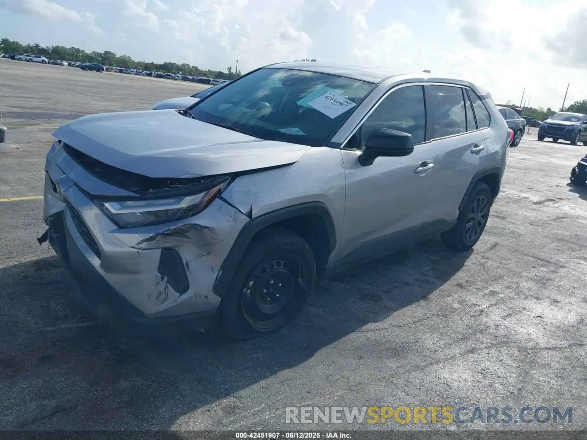 2 Photograph of a damaged car 2T3H1RFV3SC311610 TOYOTA RAV4 2025