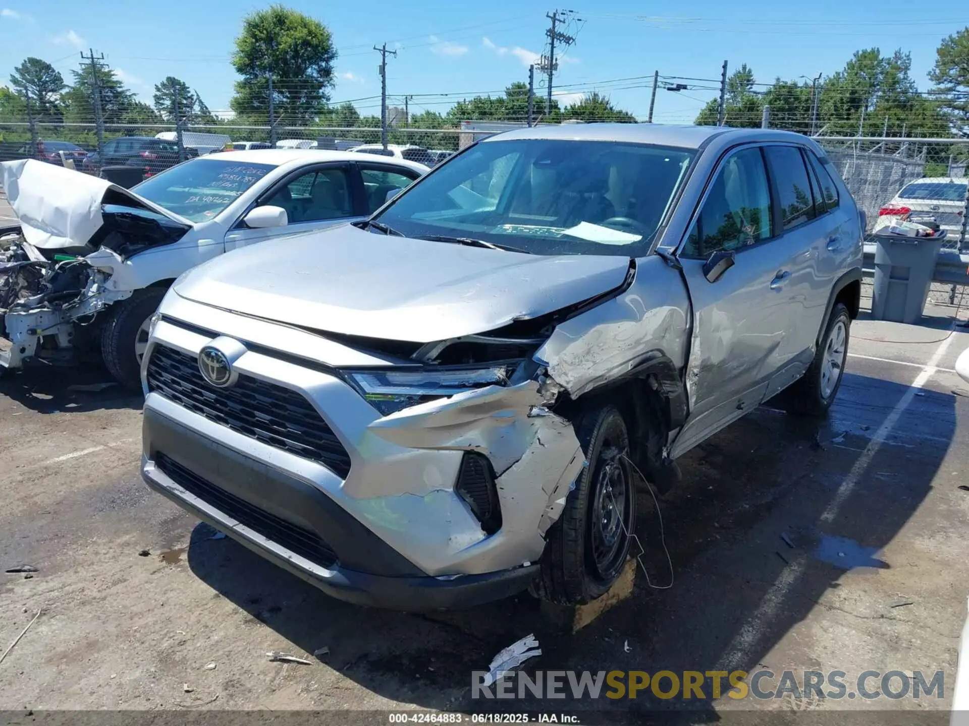 2 Photograph of a damaged car 2T3H1RFV4SC303869 TOYOTA RAV4 2025