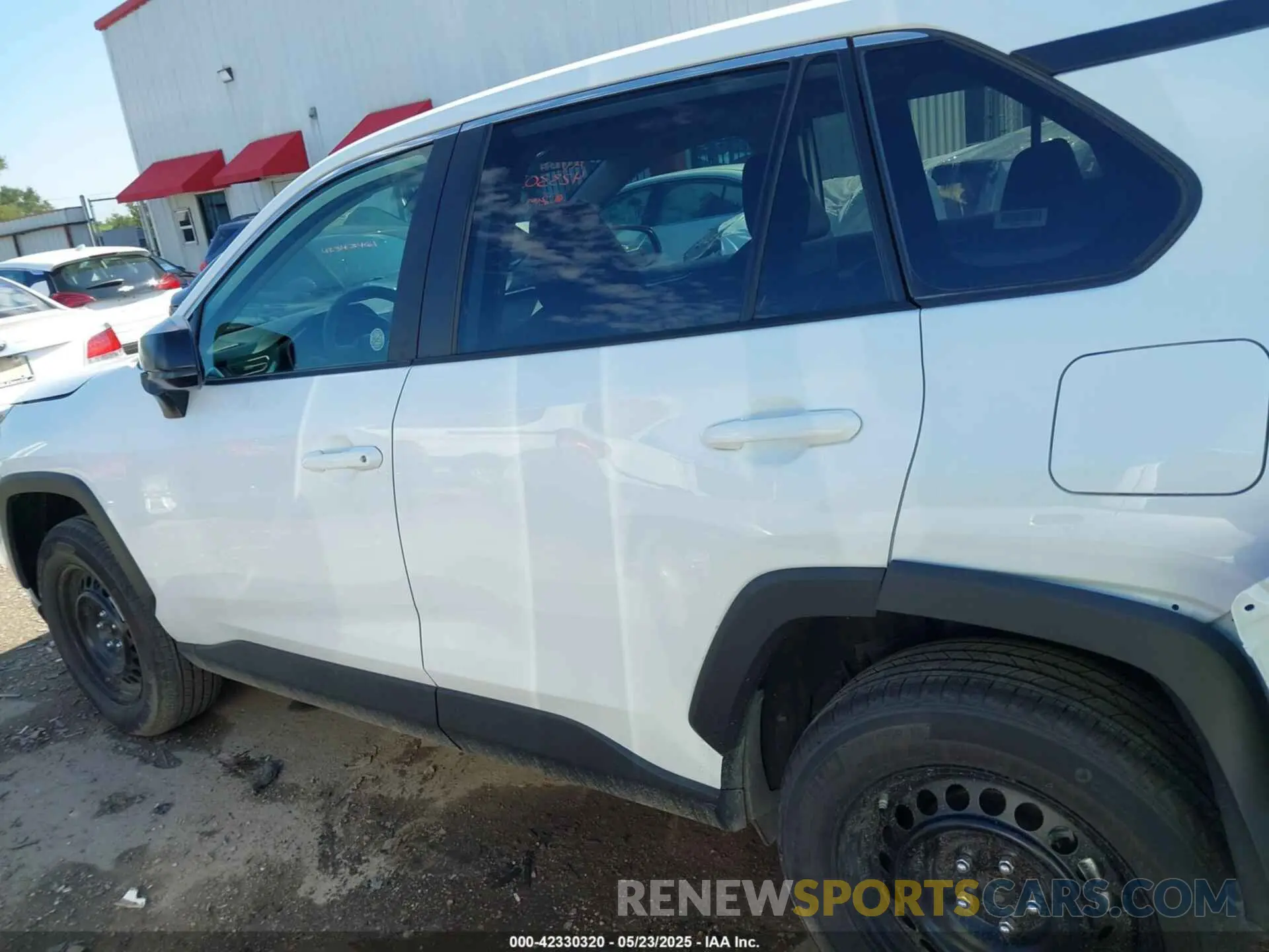 14 Photograph of a damaged car 2T3H1RFV4SW380014 TOYOTA RAV4 2025