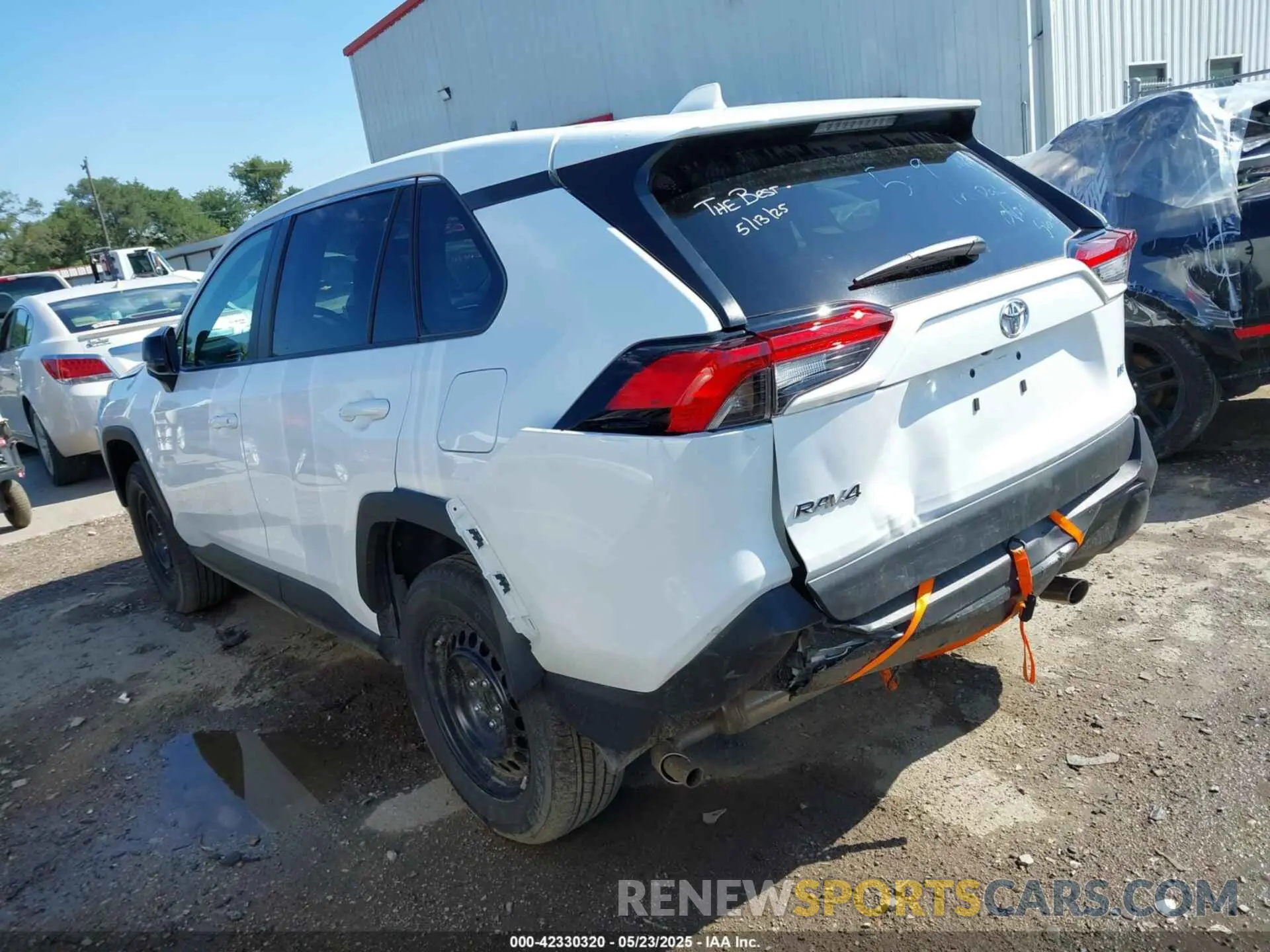 3 Photograph of a damaged car 2T3H1RFV4SW380014 TOYOTA RAV4 2025