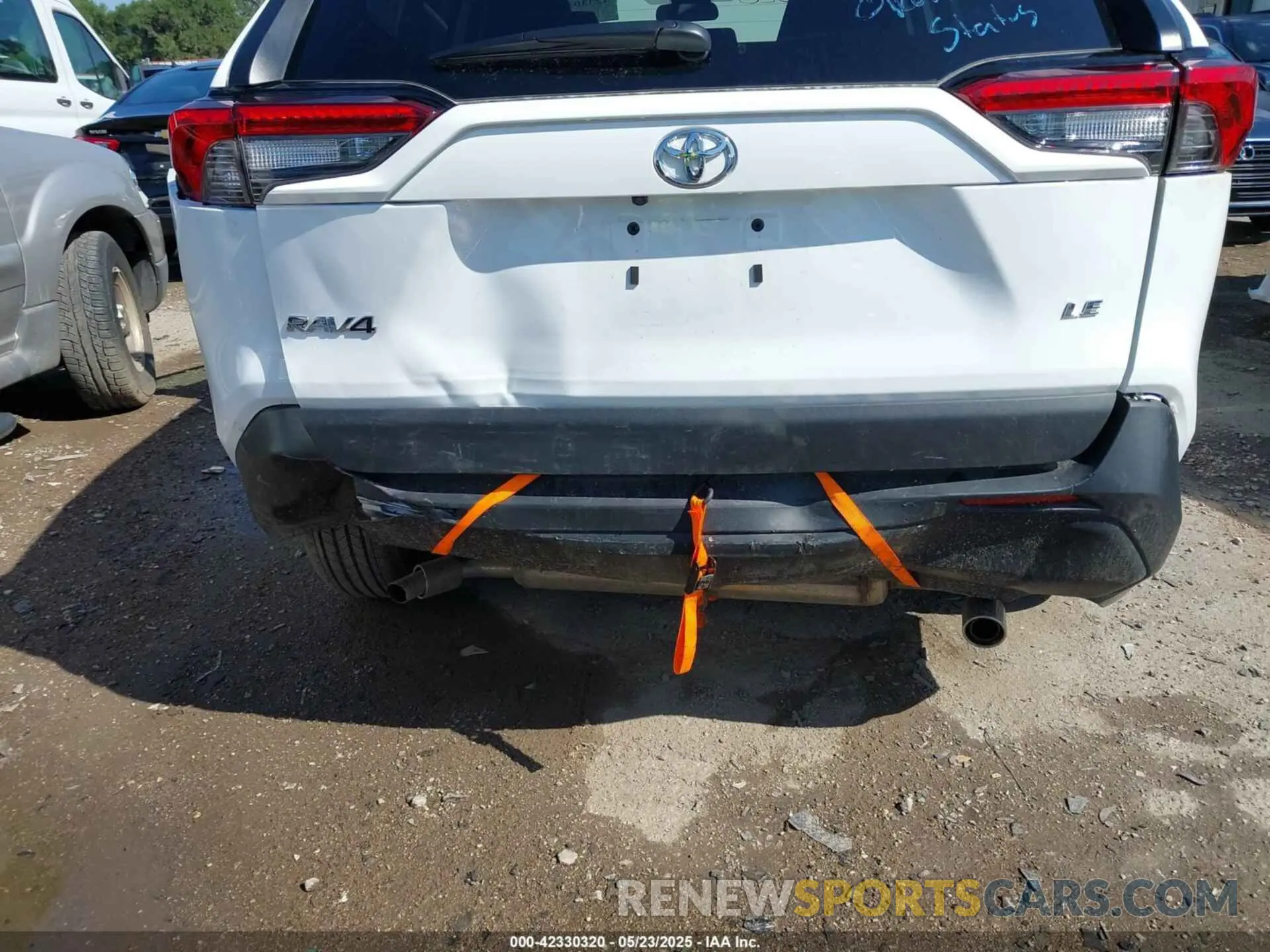 6 Photograph of a damaged car 2T3H1RFV4SW380014 TOYOTA RAV4 2025