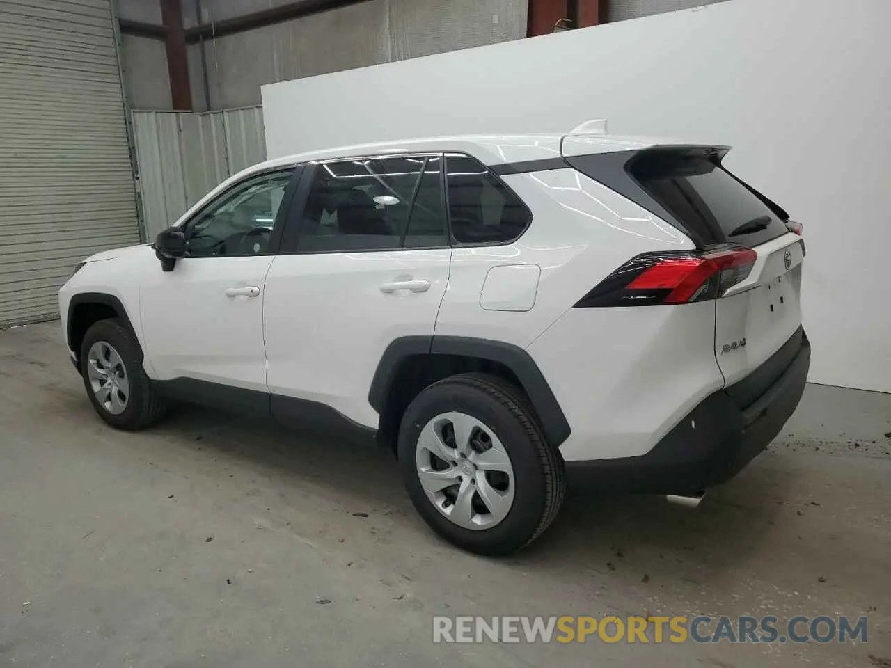 2 Photograph of a damaged car 2T3H1RFV5SC314458 TOYOTA RAV4 2025