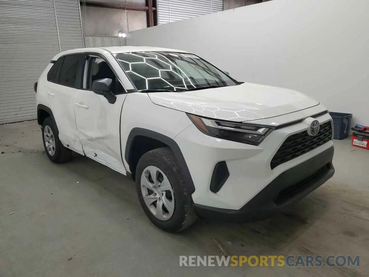 4 Photograph of a damaged car 2T3H1RFV5SC314458 TOYOTA RAV4 2025