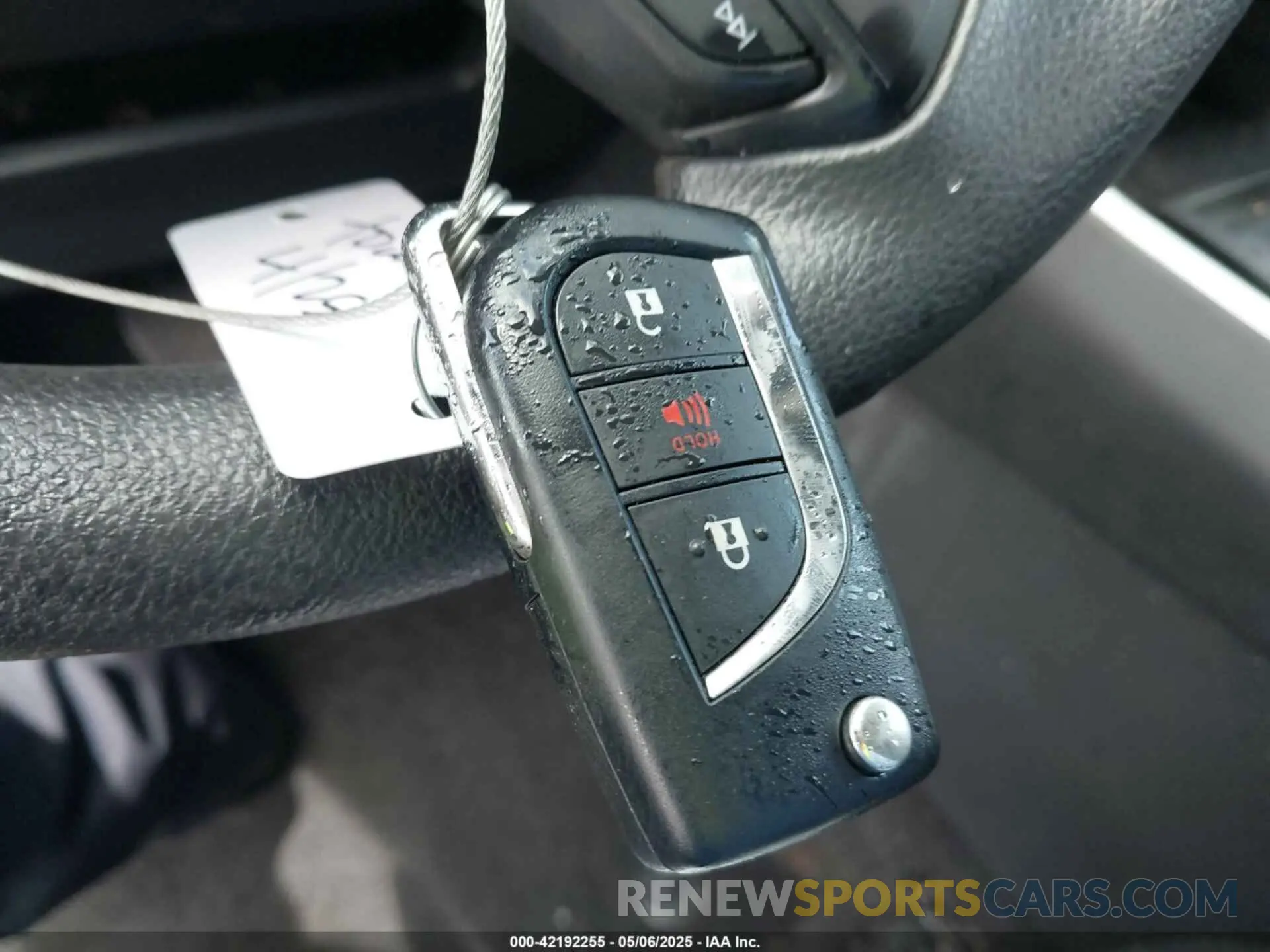 11 Photograph of a damaged car 2T3H1RFV6SC309785 TOYOTA RAV4 2025