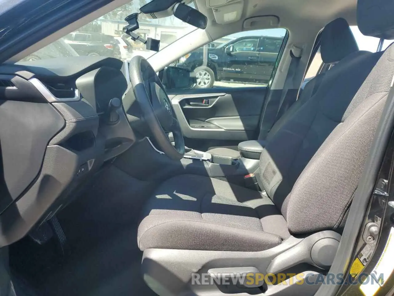 7 Photograph of a damaged car 2T3H1RFV6SC319443 TOYOTA RAV4 2025