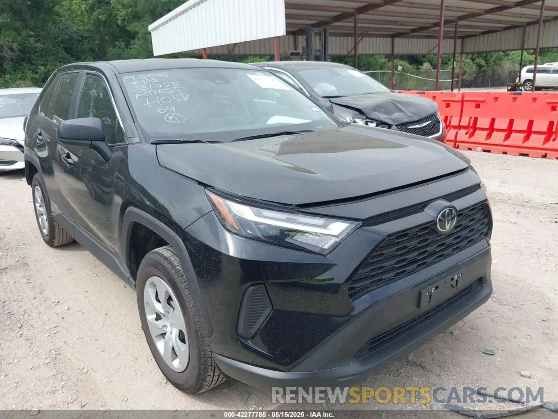 1 Photograph of a damaged car 2T3H1RFV6SW379978 TOYOTA RAV4 2025