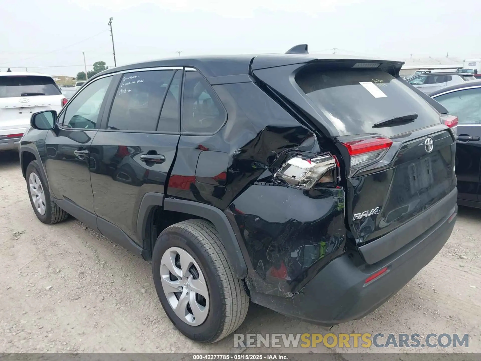 3 Photograph of a damaged car 2T3H1RFV6SW379978 TOYOTA RAV4 2025