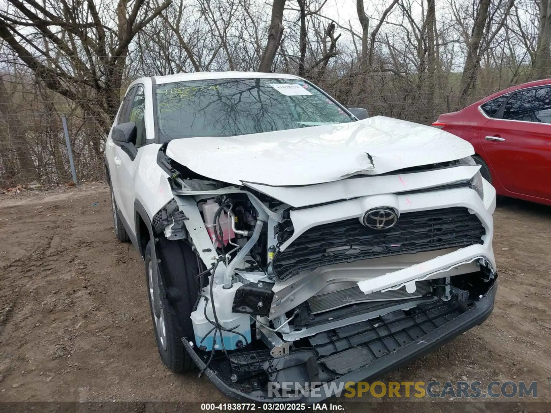 1 Photograph of a damaged car 2T3H1RFVXSC318439 TOYOTA RAV4 2025