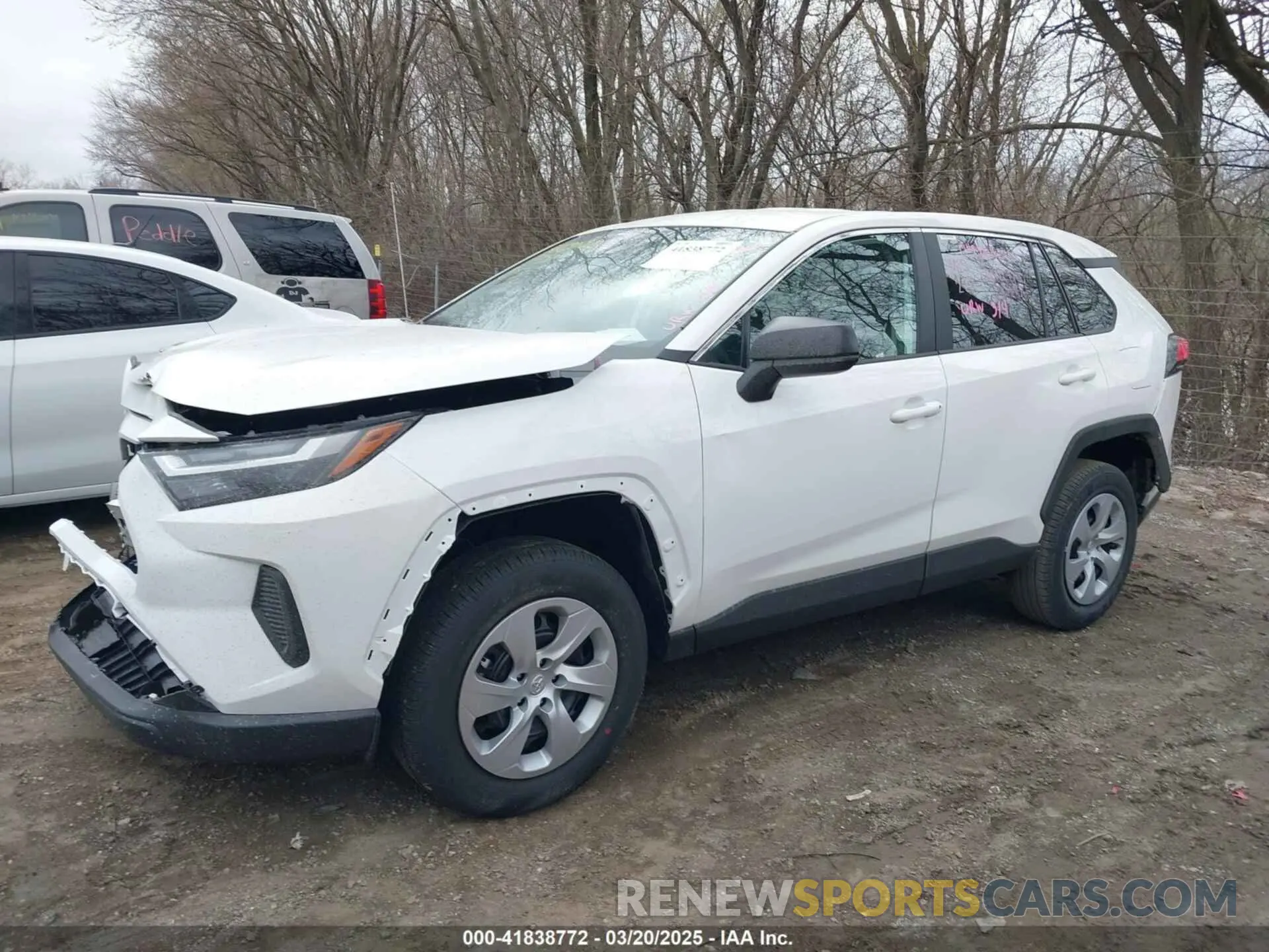 14 Photograph of a damaged car 2T3H1RFVXSC318439 TOYOTA RAV4 2025