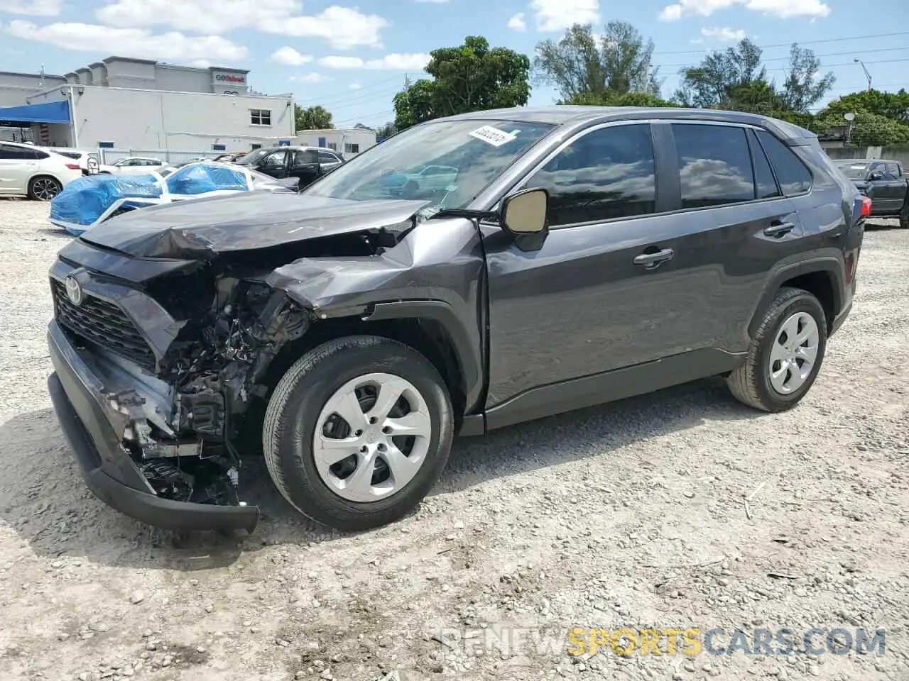 1 Photograph of a damaged car 2T3H1RFVXSC320997 TOYOTA RAV4 2025