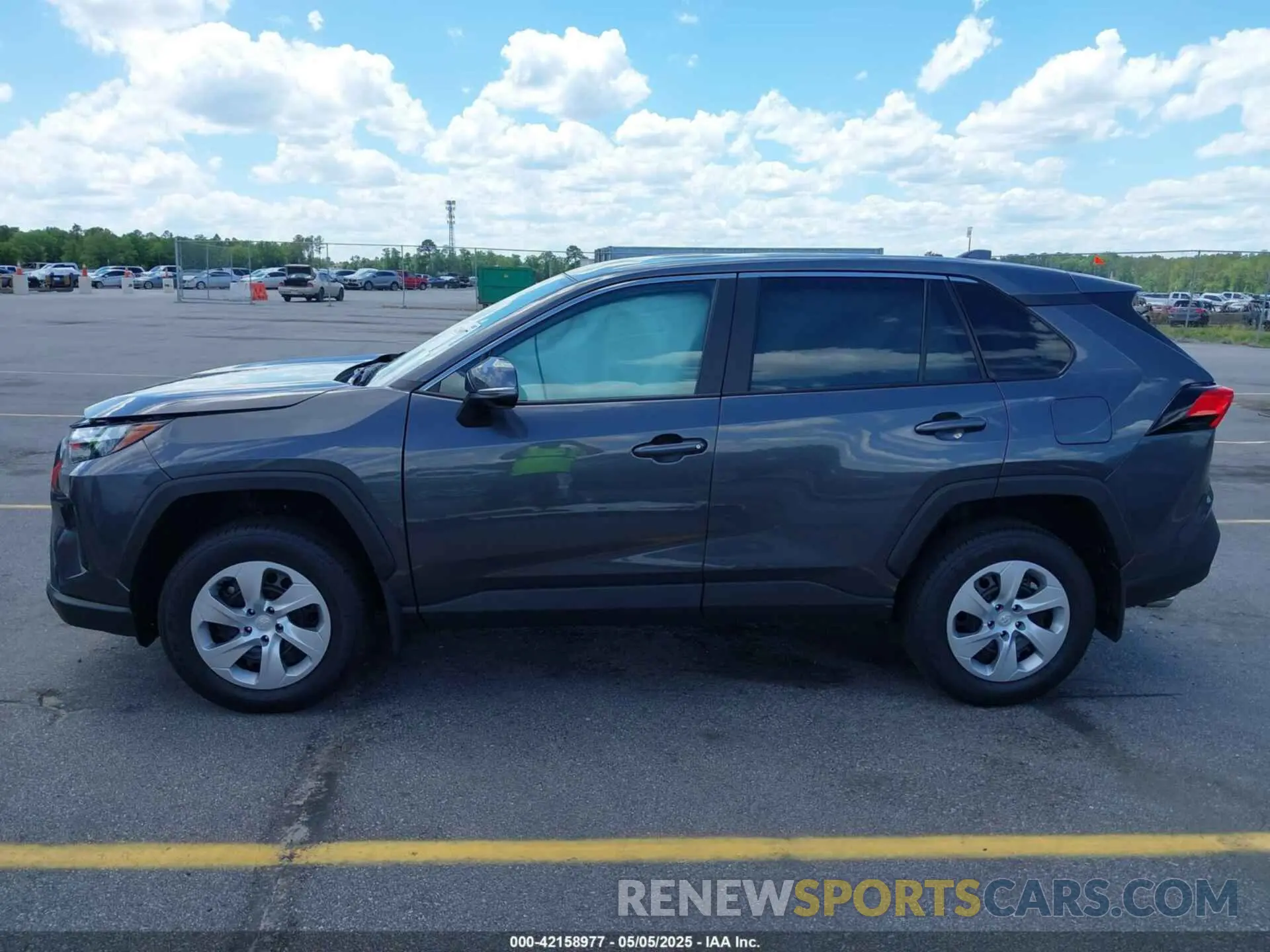 15 Photograph of a damaged car 2T3K1RFV1SC312566 TOYOTA RAV4 2025