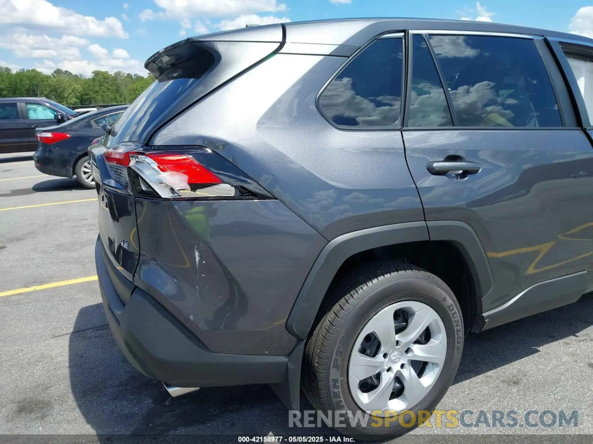 19 Photograph of a damaged car 2T3K1RFV1SC312566 TOYOTA RAV4 2025
