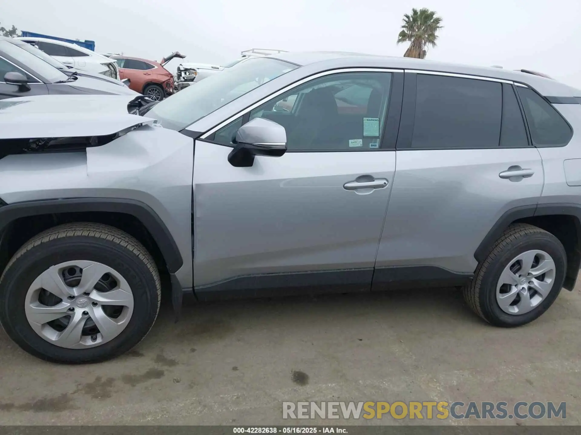 15 Photograph of a damaged car 2T3K1RFV5SW384630 TOYOTA RAV4 2025
