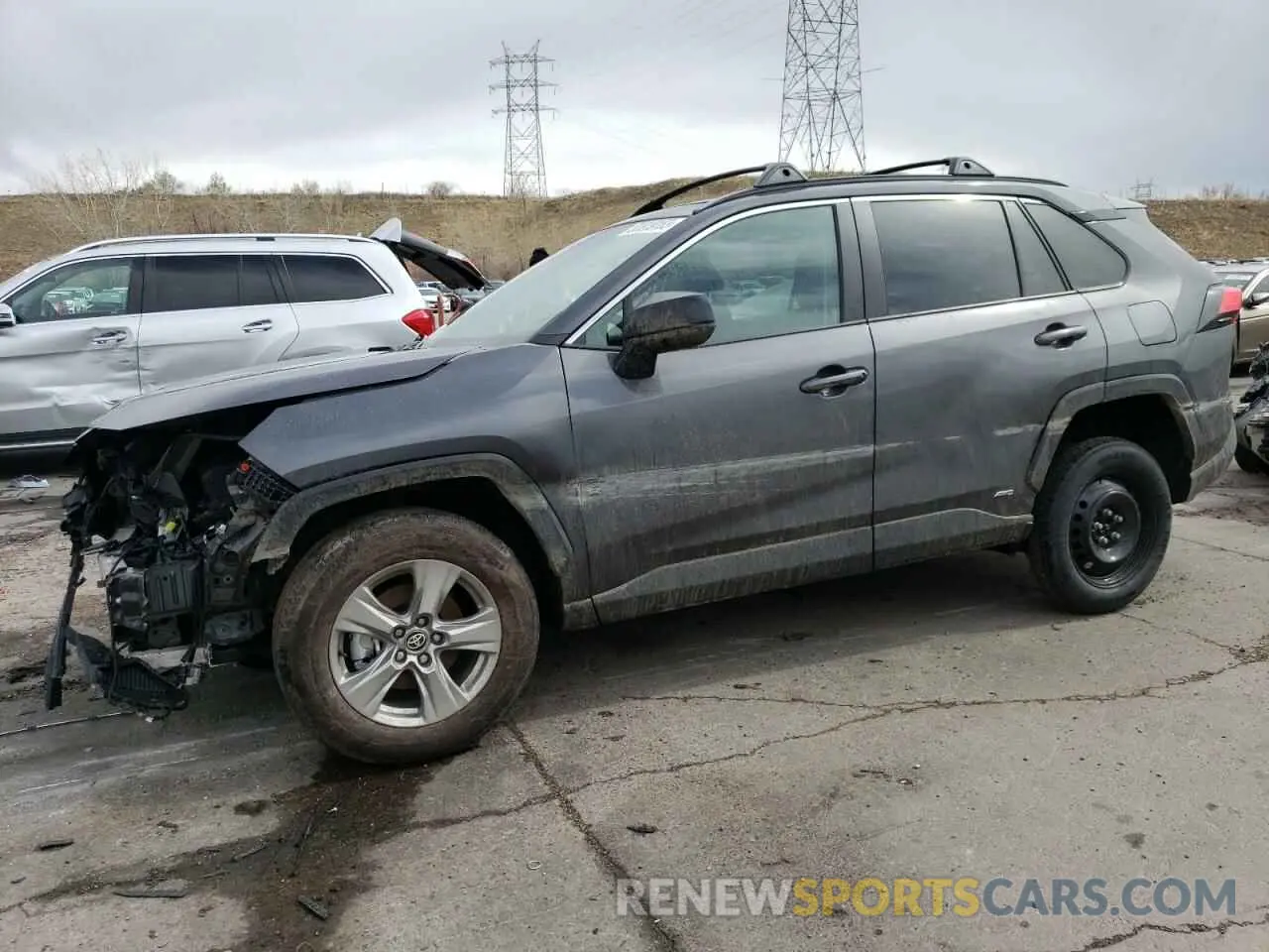 1 Photograph of a damaged car 2T3LWRFV5SW267734 TOYOTA RAV4 2025