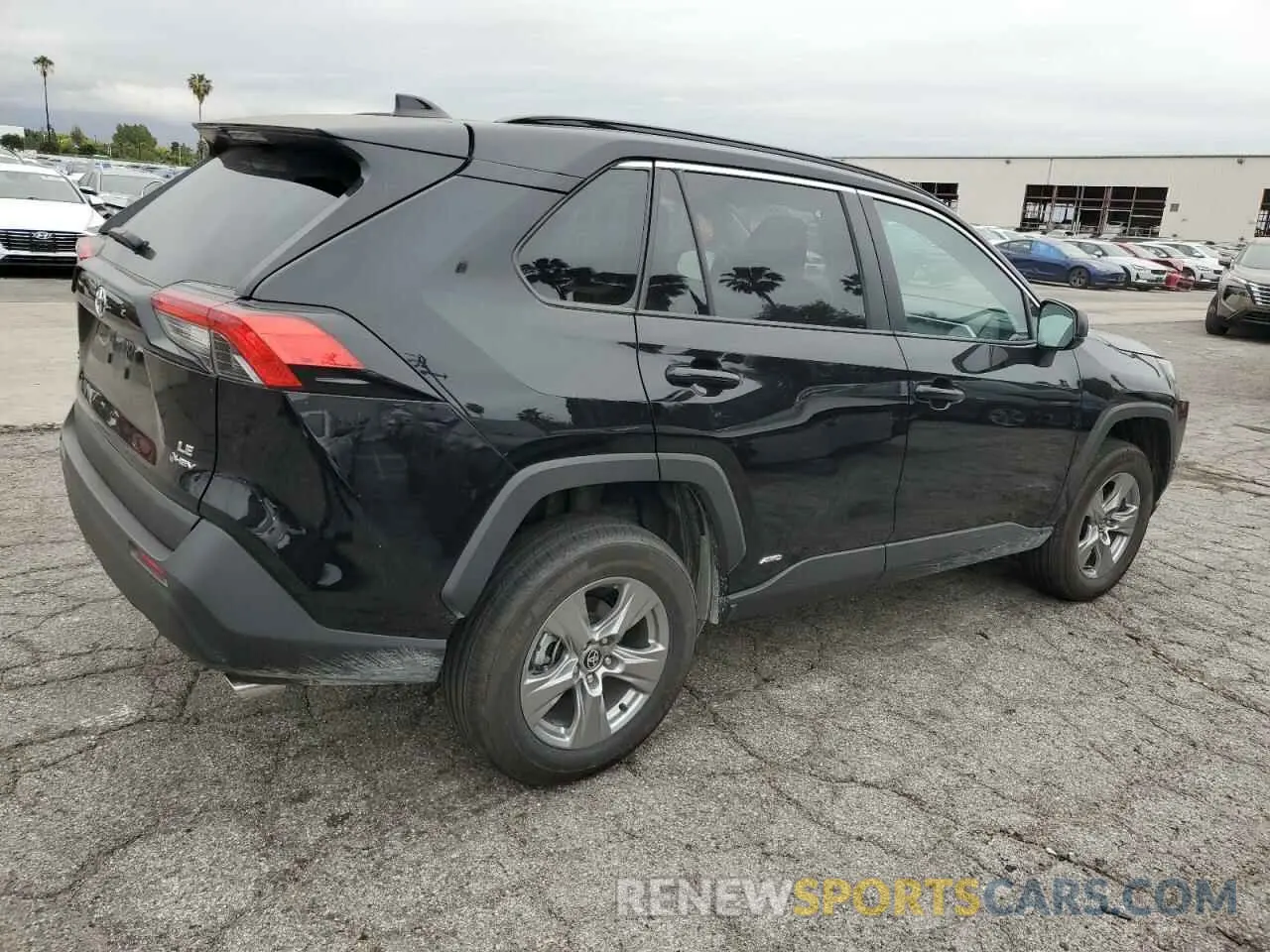 3 Photograph of a damaged car 2T3LWRFVXSW259869 TOYOTA RAV4 2025