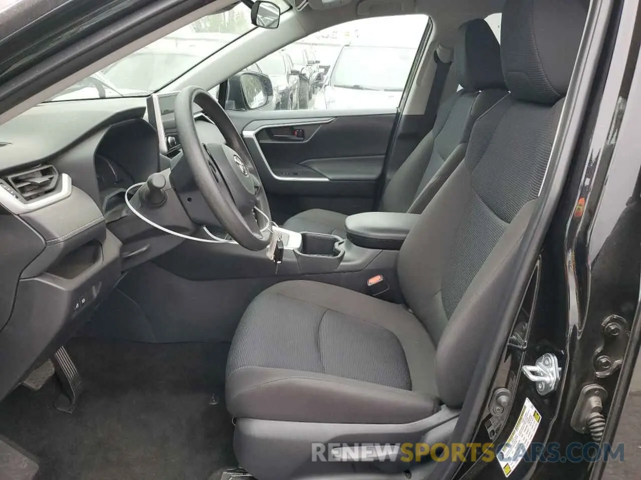 7 Photograph of a damaged car 2T3LWRFVXSW259869 TOYOTA RAV4 2025