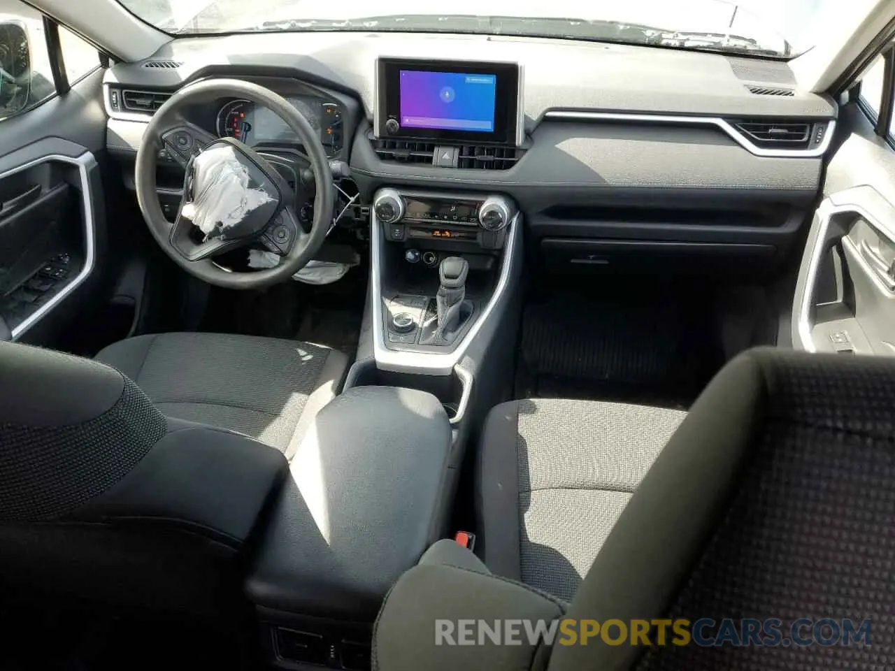 8 Photograph of a damaged car 2T3MWRFV8SW262595 TOYOTA RAV4 2025