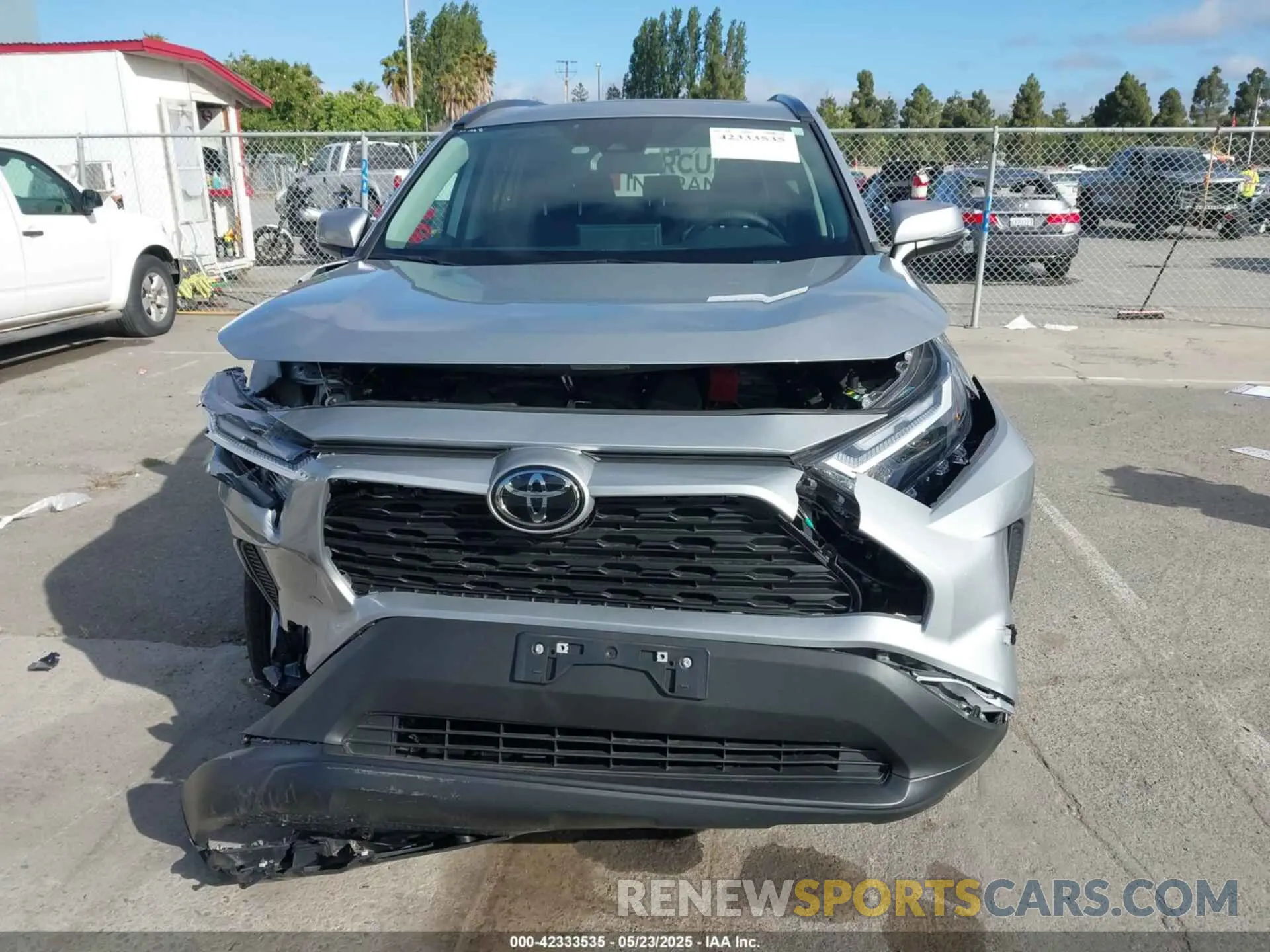 12 Photograph of a damaged car 2T3P1RFV2SW499305 TOYOTA RAV4 2025