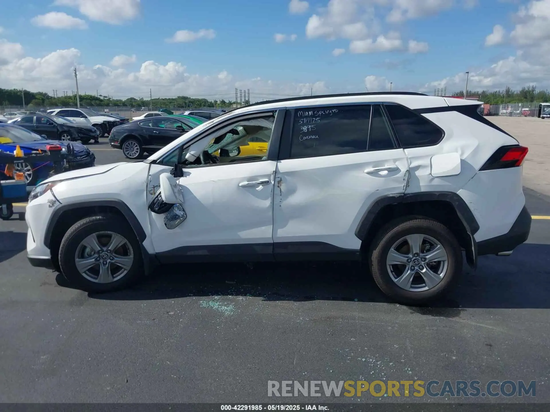 13 Photograph of a damaged car 2T3P1RFV3SC503895 TOYOTA RAV4 2025