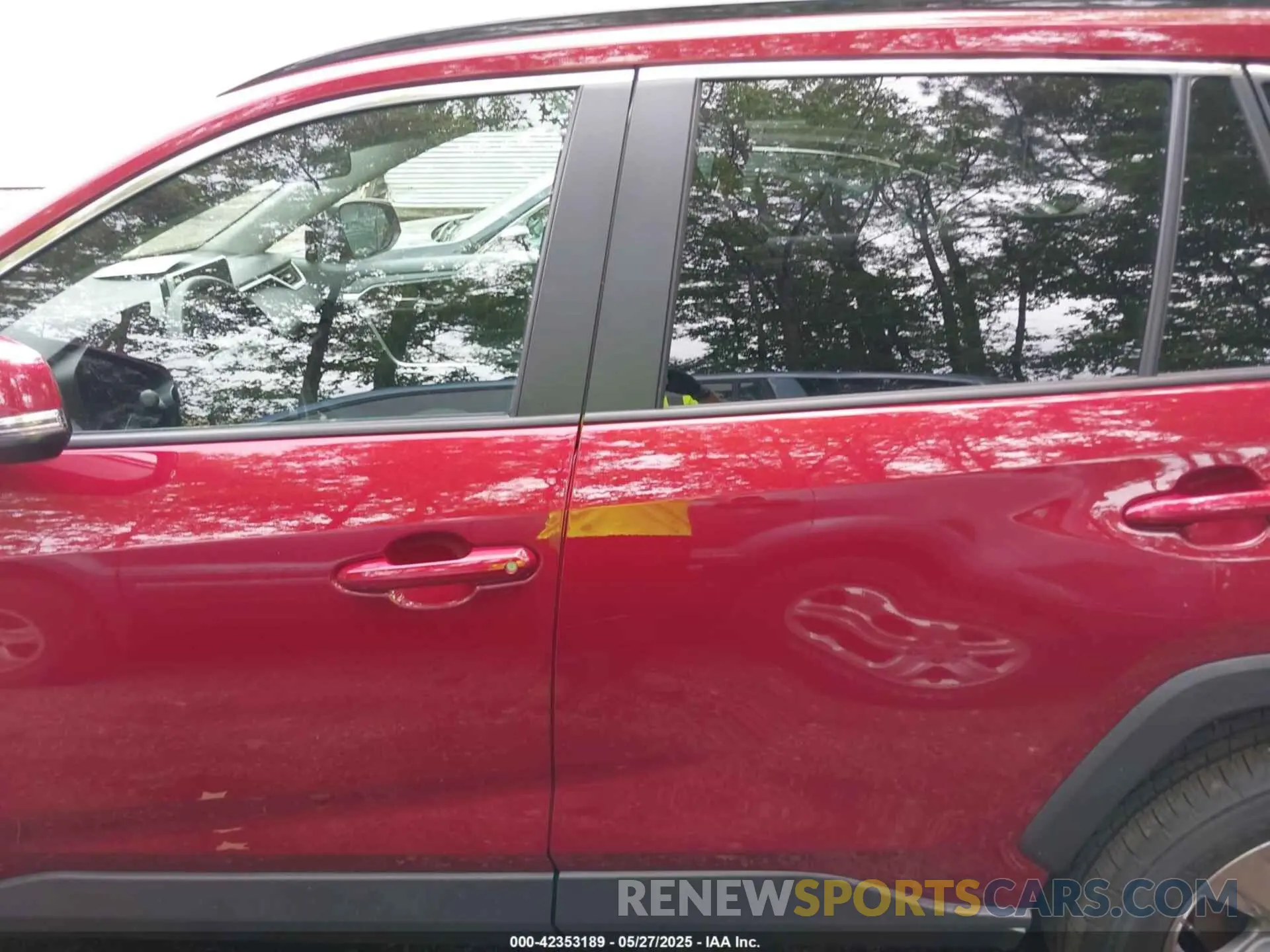 14 Photograph of a damaged car 2T3P1RFV3SW515706 TOYOTA RAV4 2025