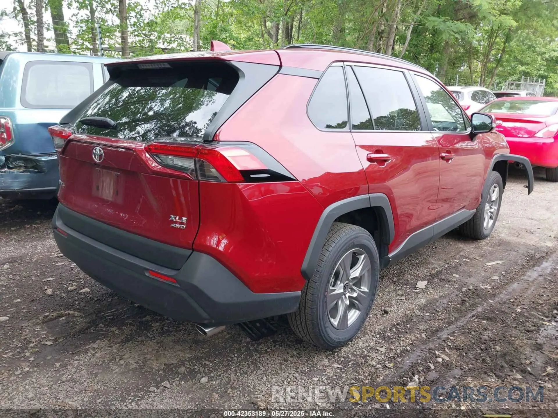 4 Photograph of a damaged car 2T3P1RFV3SW515706 TOYOTA RAV4 2025