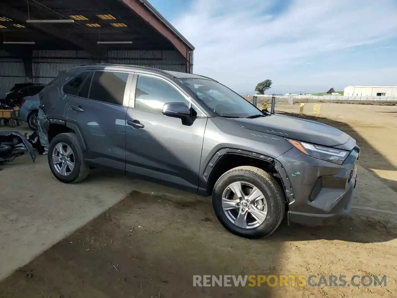 4 Photograph of a damaged car 2T3P1RFV4SW498382 TOYOTA RAV4 2025