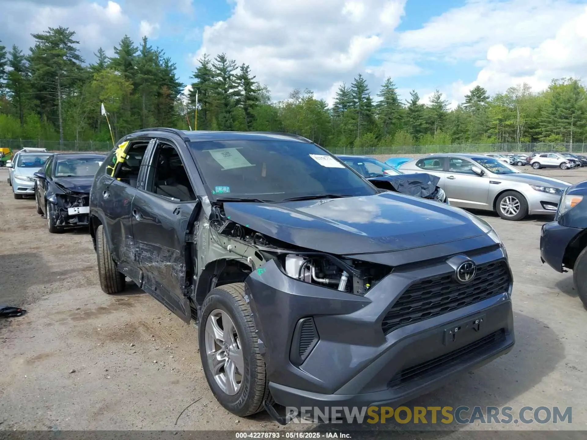 1 Photograph of a damaged car 2T3P1RFV8SC510499 TOYOTA RAV4 2025