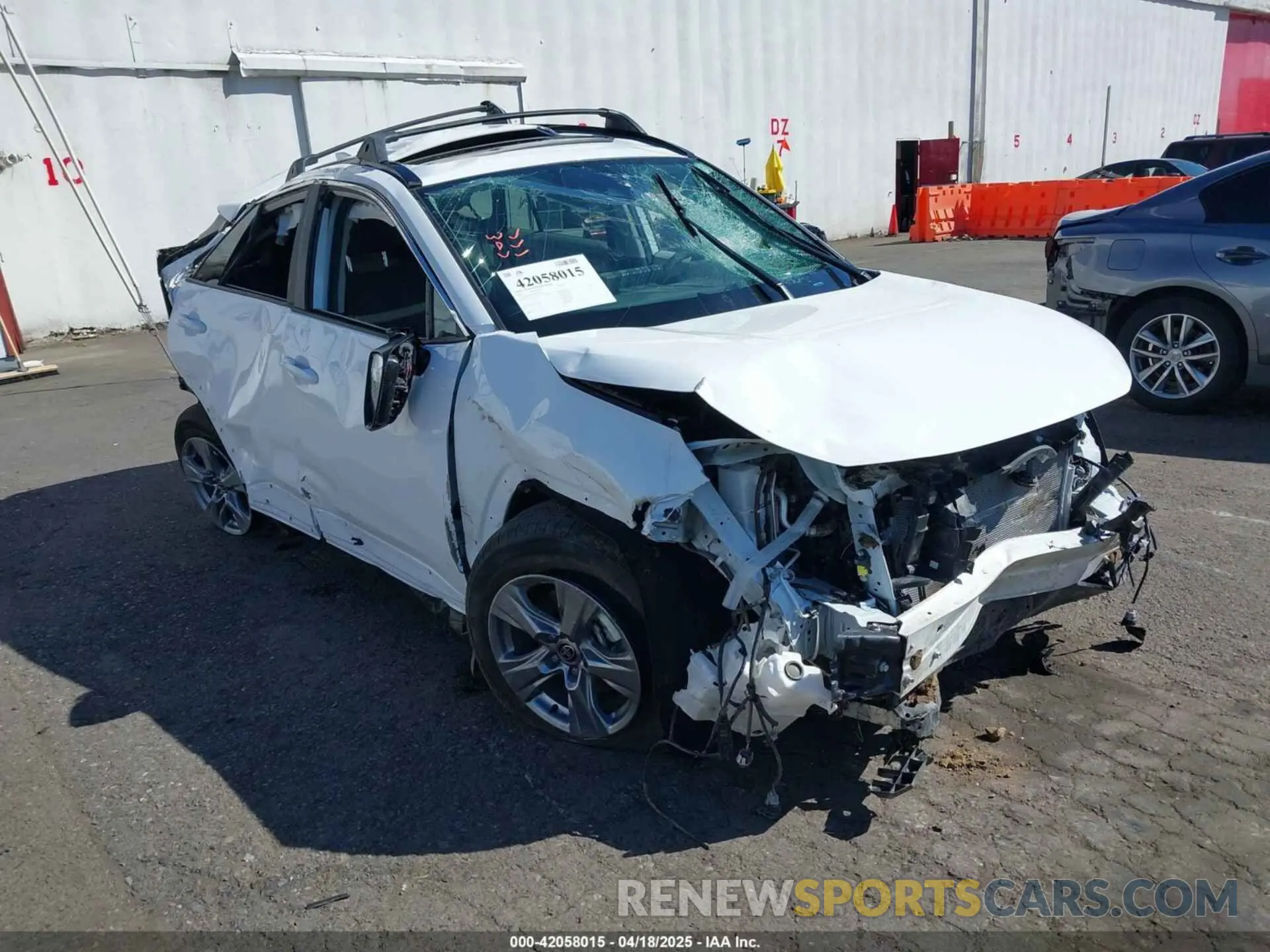 1 Photograph of a damaged car 2T3P1RFV8SC515976 TOYOTA RAV4 2025